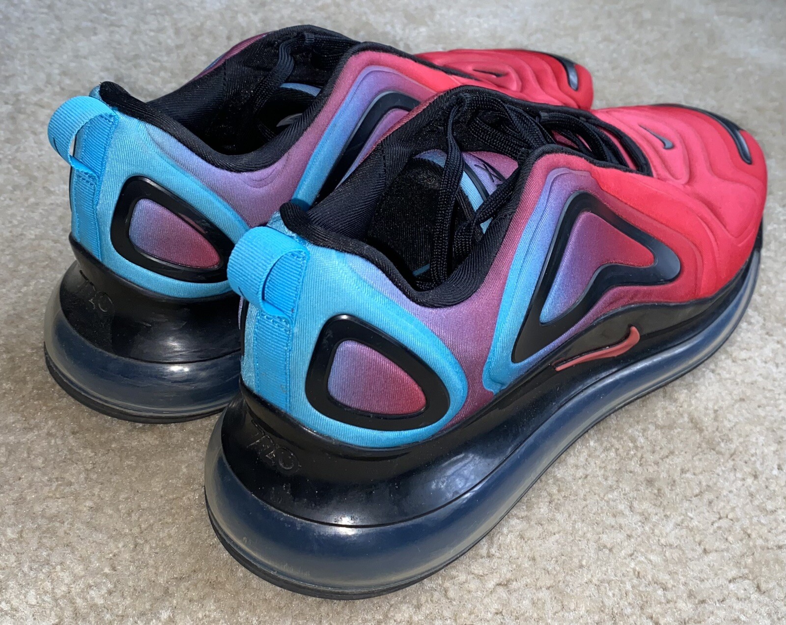 air max 720 university red blue fury