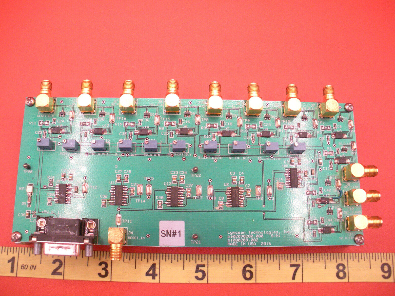 Foto 3 di 8