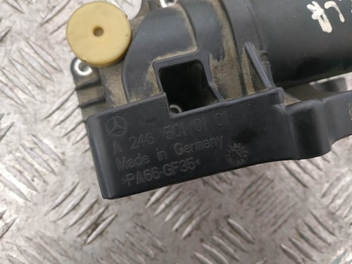 MERCEDES-BENZ CLA Coupe C117 Oil Cooler A2465010101 - Picture 7 of 8