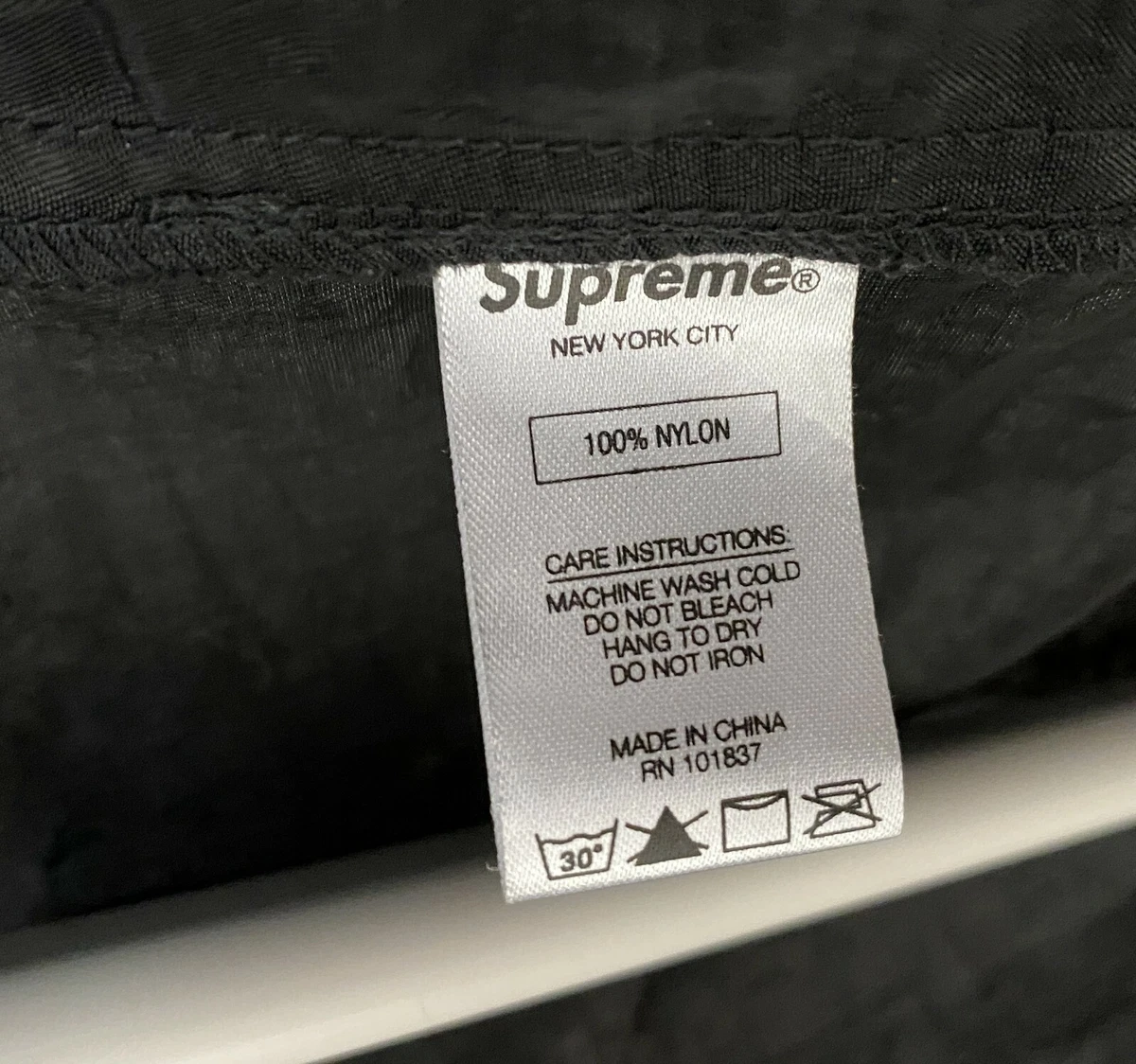Men's Supreme Skew Jacket SS17 Nylon Hooded Size M Black Box Logo