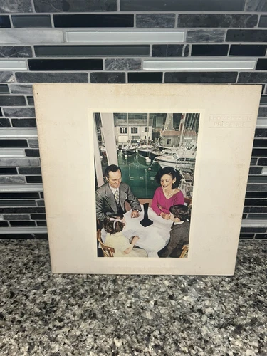 Led Zeppelin Presence 12" Vinyl Record SS 8416 0698