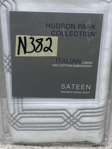 Hudson Park Tivoli Italian Linens Embroidery (1) Standard Sham White /Silver New - Picture 3 of 5