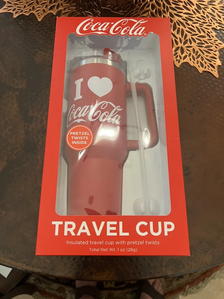 COKE 40 OUNCE TUMBLER TRAVEL CUP WITH LID & STRAW. I LOVE COKE - Image 2 of 2