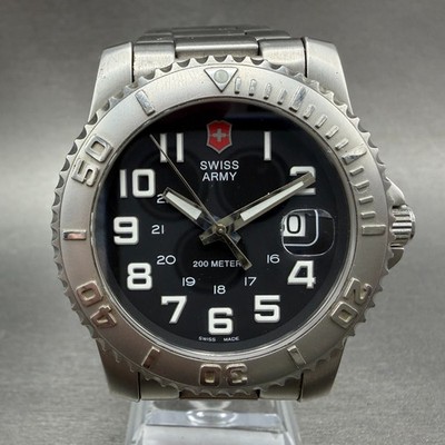 Victorinox Swiss Army Maverick II Dive Watch Men 42mm Black Dial