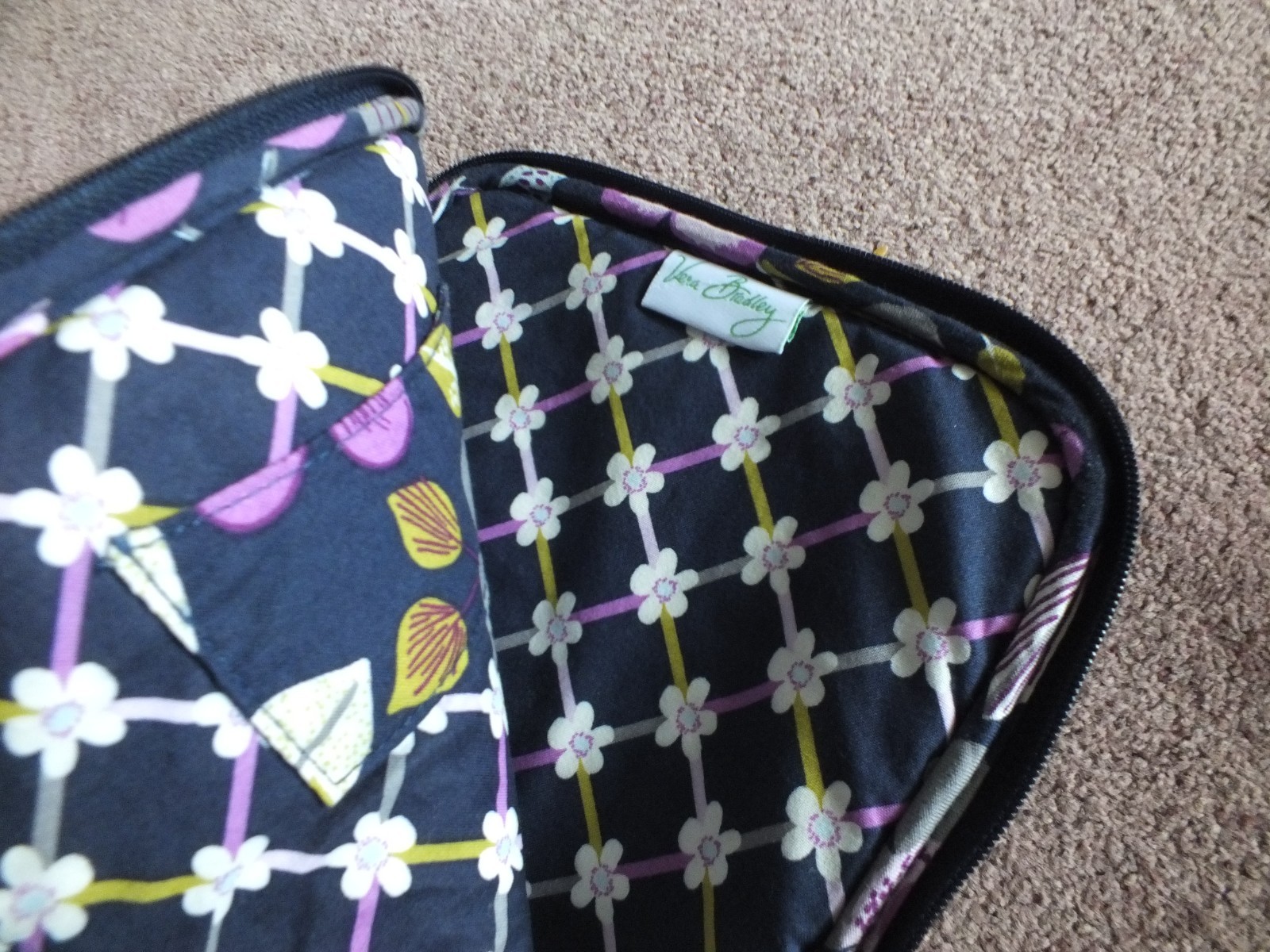 Vera Bradley E Reader Case Tablet Case Navy Purpl… - image 3