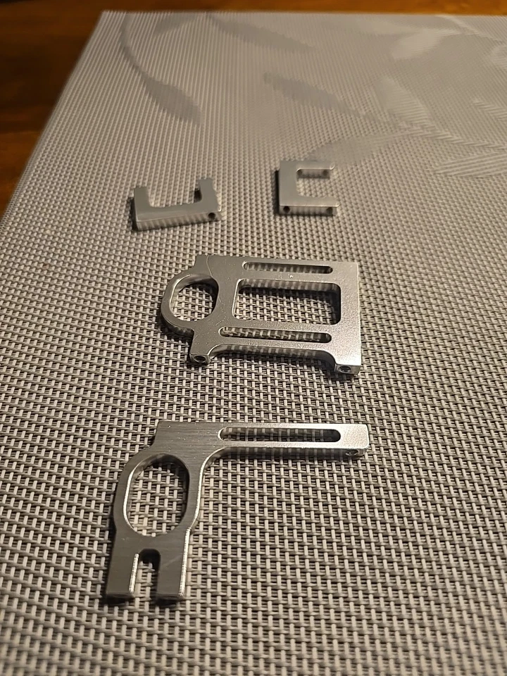 New Custom Works Aggressor Motor Mount Aluminum 8021 8122 Pod Rc Car 1/10 - Image 3 of 4