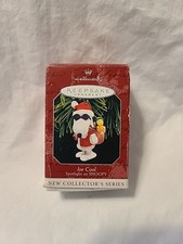  K Hallmark Keepsake Joe Cool Spotlight On Snoopy 1998 Ornament 1st In Series