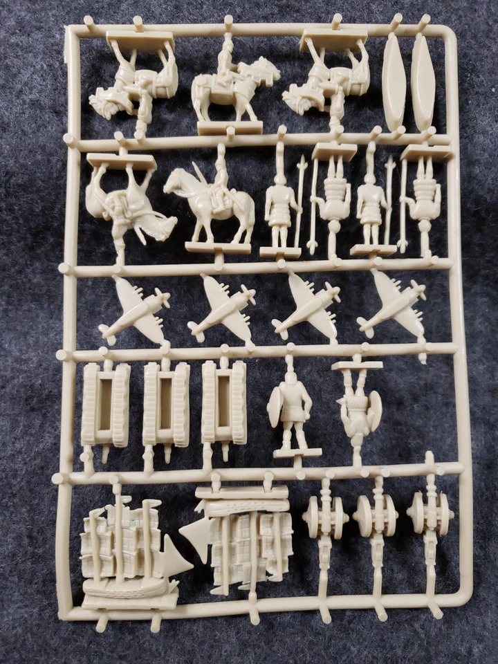 Civilization the Board Game Eagle Games  Edition TAN Plastic parts #14 (C12B1) - Image 4 of 4