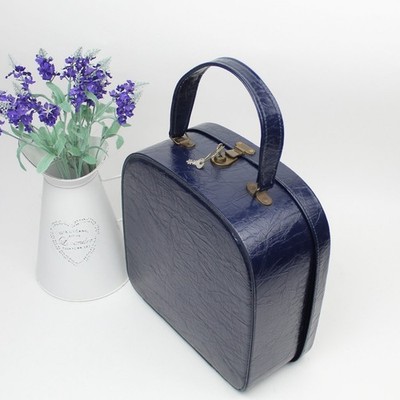 Vintage Pixie Koffer in hellblau. Reisekoffer 60er Jahre. Super Zustand.