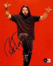 Robert Trujillo Metallica Bassist Signed Photograph 8x10 BECKETT