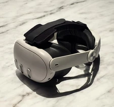 Meta Quest 3 128GB VR Headset W/Elite Strap ONLY FAST FREE SHIPPING Excellent