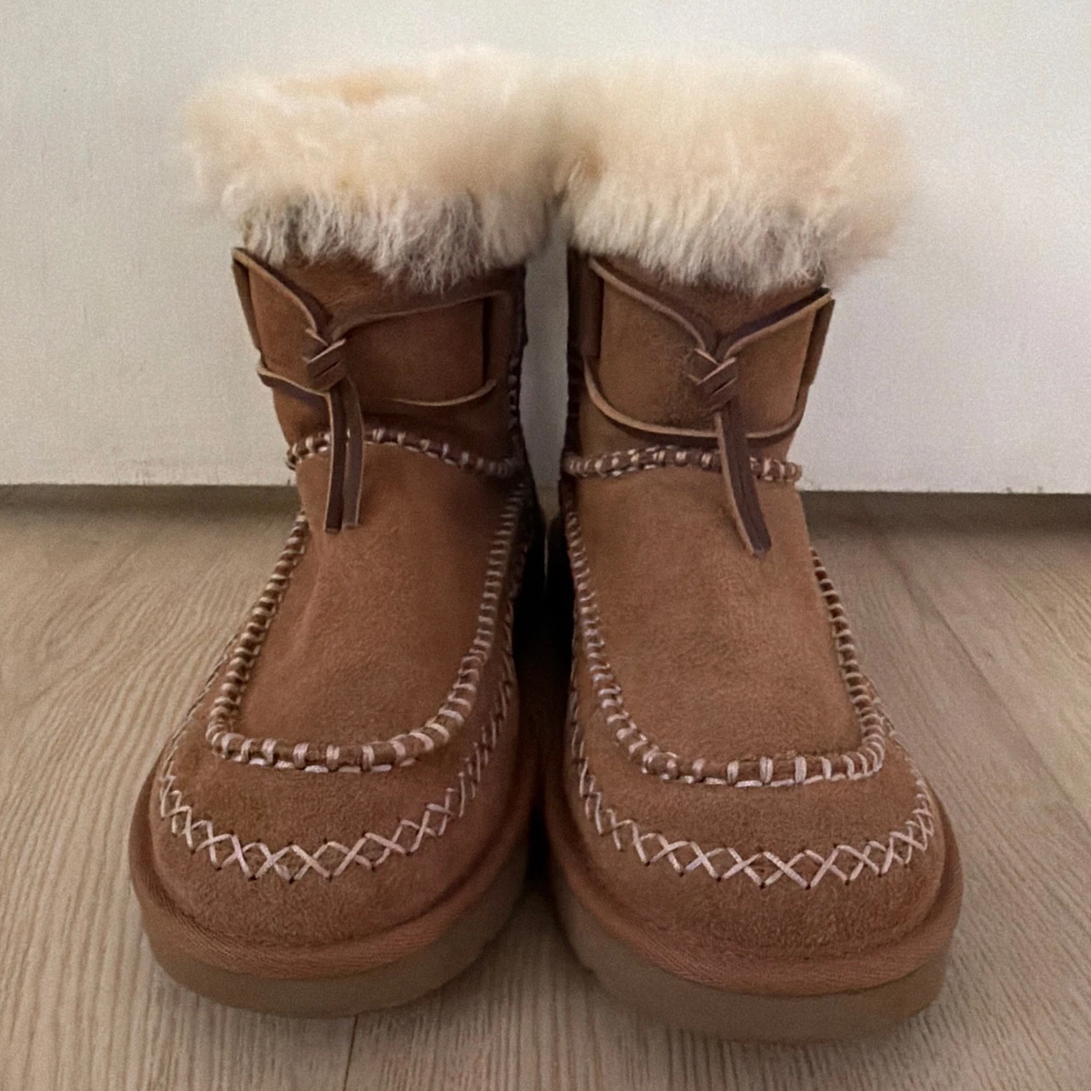 Ugg Levy Leather Shearling Winter Ankle Boot Mariska Hargitay Wore Black Platform Cozy Boots main image 3