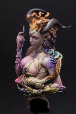 1/12 Scale Fantasy Demon Queen Resin Bust Miniature Model Kit for Collectors