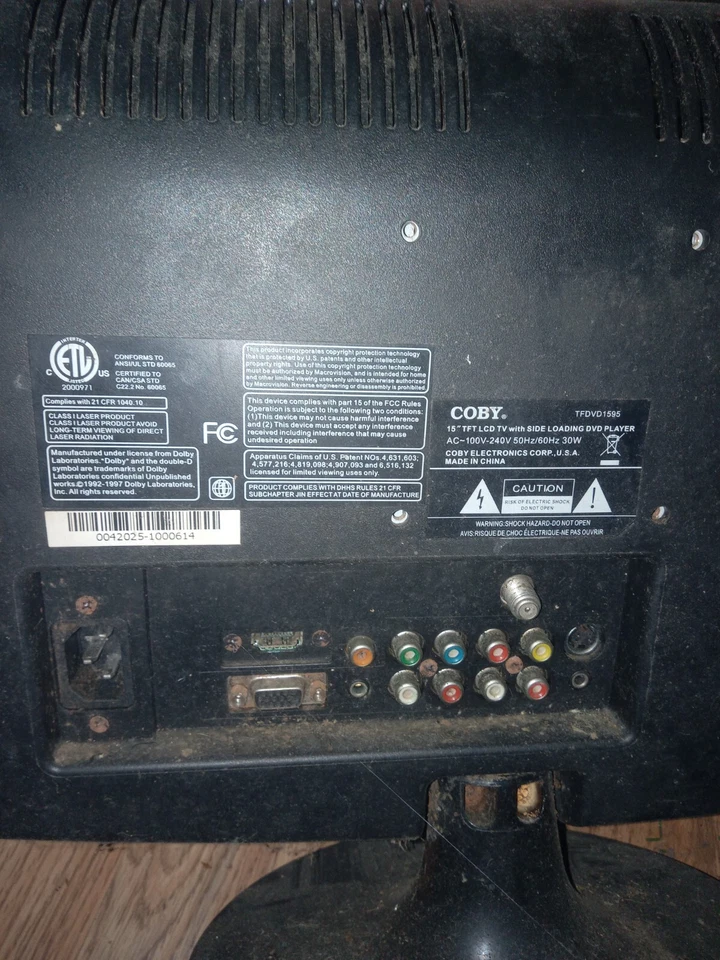 2 Tv's.Toshiba, Coby flat screen tv with built in DVD playerr, Toshiba Without. - Image 4 of 4