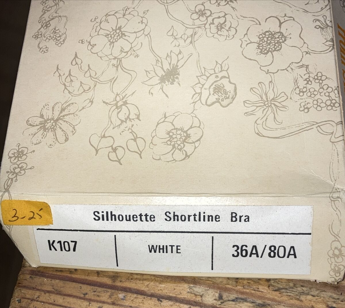 SILHOUETTE FIBREFILL WHITE SHORTLINE VINTAGE BRA, SIZE 36A, BNWT 10