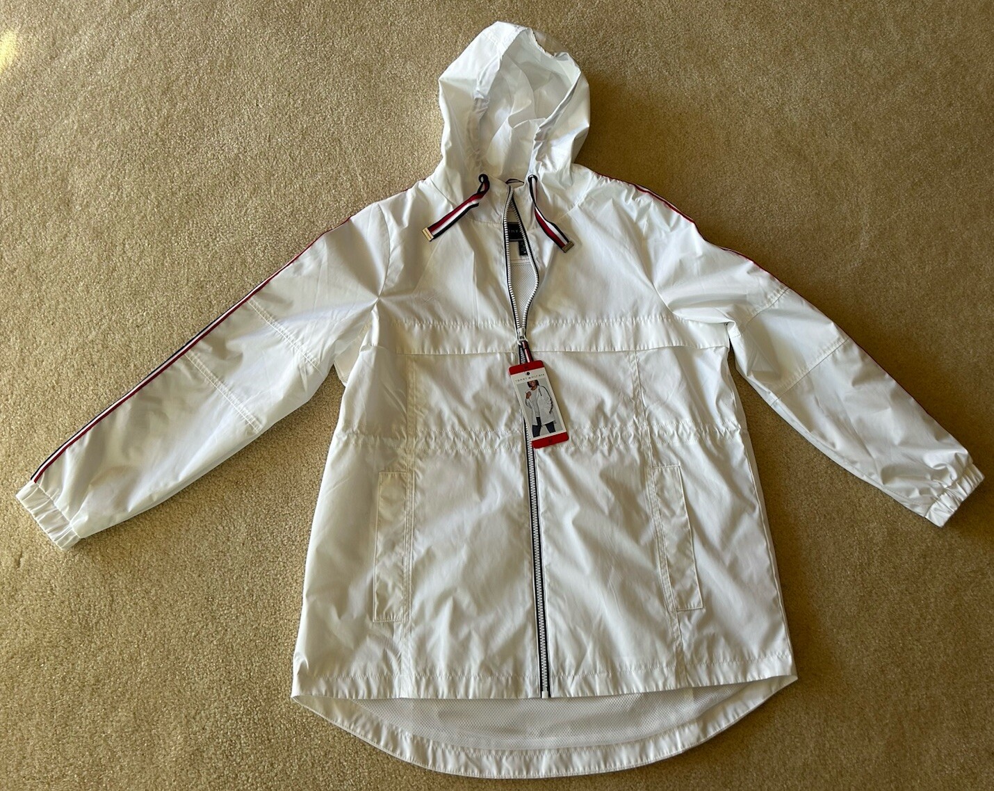 Picture 1 of 8
