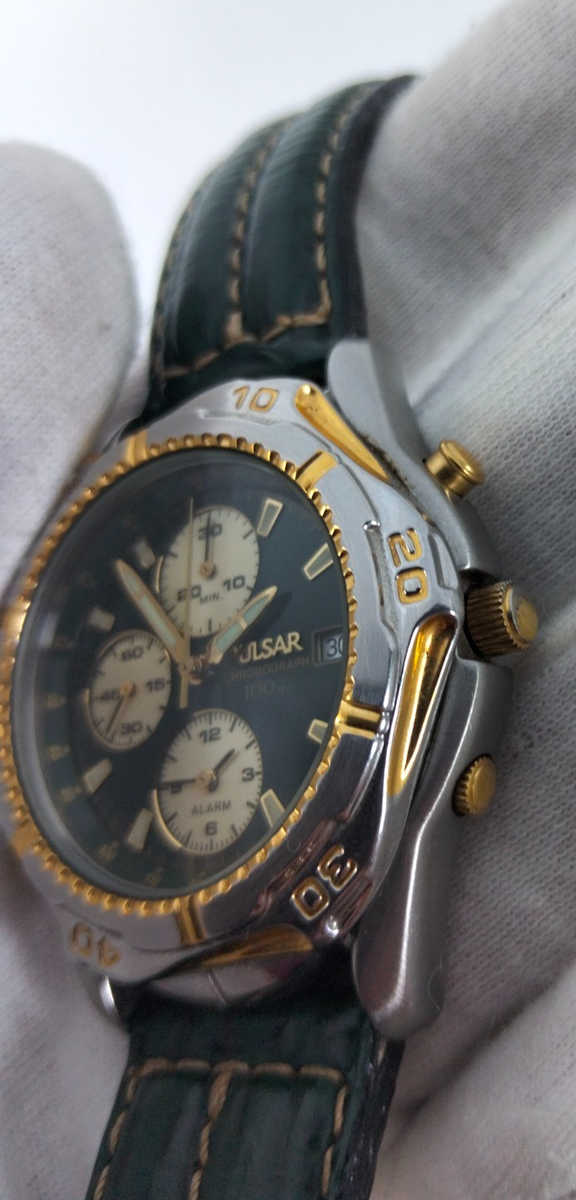 Pulsar by Seiko Y182 Chronograph Alarm Green Dial Two-Tone 100M