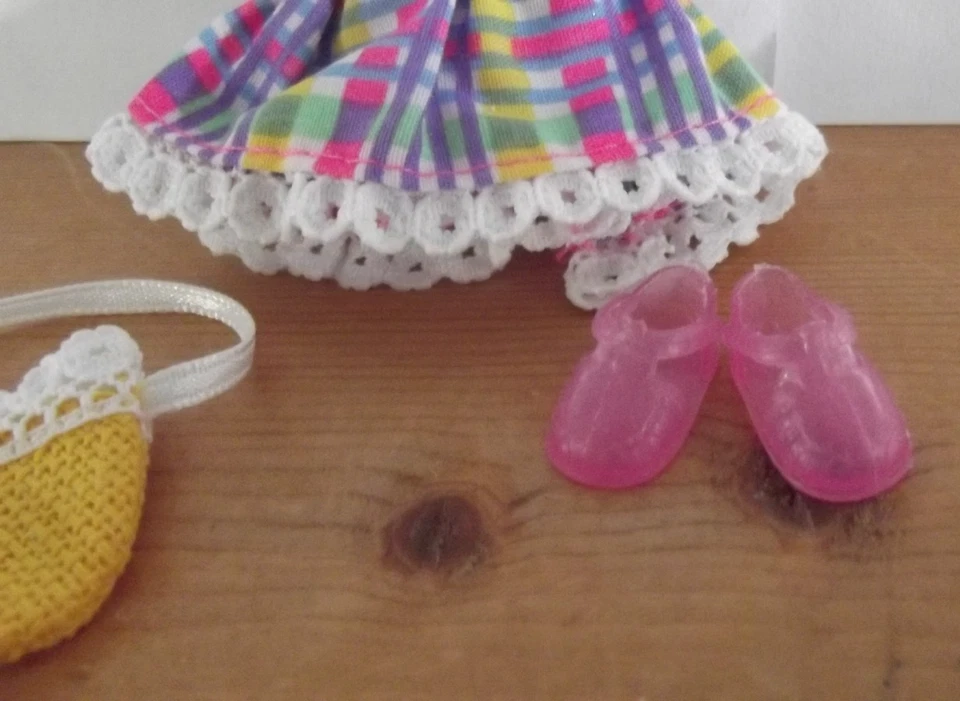 Barbie Little Sister 14852 1995 Chelsie Lil Friends of Kelly traje de repuesto Foto 2 de 4