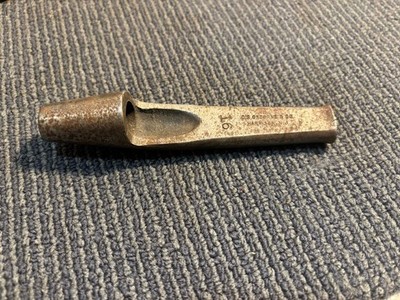 Vintage CS Osborne Arch Punch #16 - 9/16  Leather Round Hole Punch