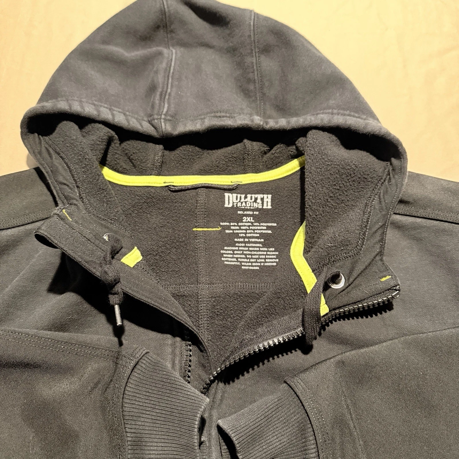 Duluth Trading Co Heavyweight hooded zip up sweatshirt, relaxed fit Men’s 2XL - product detail image 3