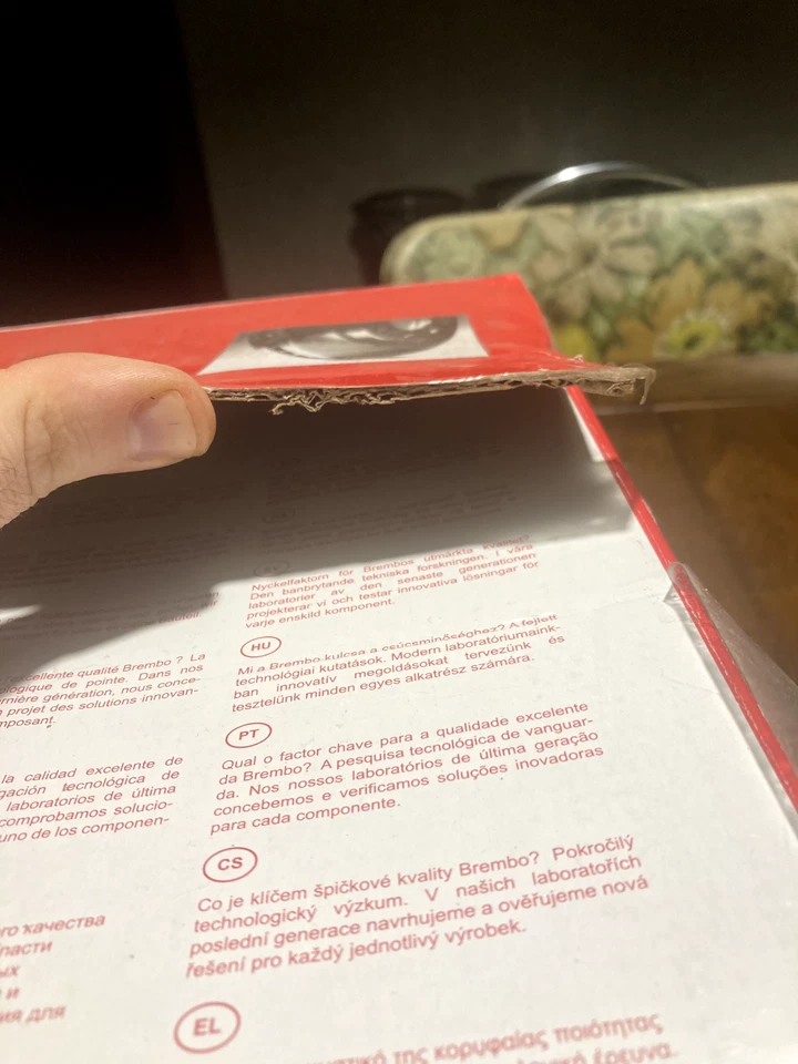 Freios e rotores Brembo Cadillac ATS (2013 a 2018), kit de pinos + 4 parafusos de pinça OEM - Imagem 3 de 4