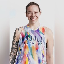 Camiseta sin mangas Nobull Pride Moves Pride Pride para mujer nueva con etiquetas - *EDICIÓN LIMITADA* - Pequeña