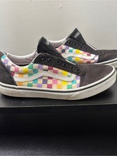 Vans Old Skool checkerboard sneakers, Missy size 6, classic, low top, retro