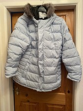 Ladies Icy Blue Tog 24 Insulated Jacket Size 24. Only Worn Once.