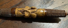 ETUI A AIGUILLES - PORTE-AIGUILLE - bois sculpté - Forêt noire - XIXème
