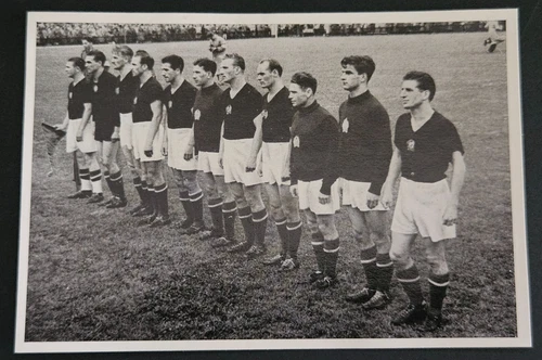 Kosmos Football World Cup 1954 Final Germany-Hungary Team F.Puskas *Unpasted*