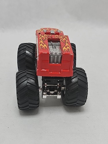 Hot Wheels Monster Jam 1:64 Backdraft Fire Truck - Picture 4 of 8