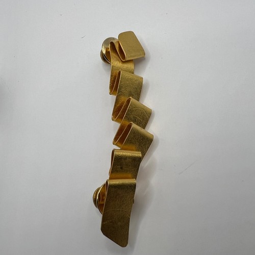 Vintage Band Brosche gebürstet goldfarben Doppelverschluss Anstecknadel