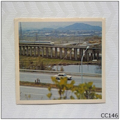 Nabisco Vita-Brits Japan #2 The Bullet Train Cereal Card (C) (CC146)