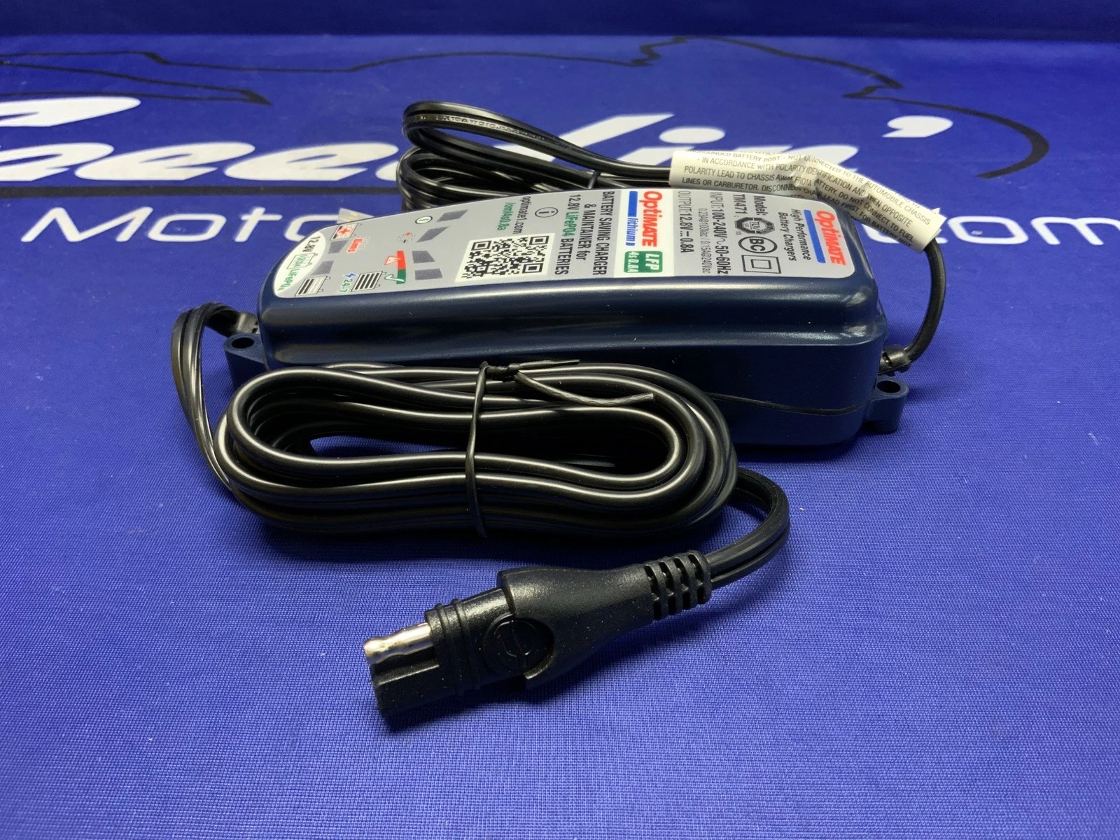 Optimate .8A Lithium Battery Charger C57001-471