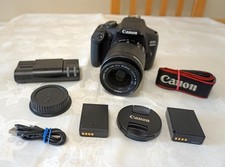 CANON EOS 2000D DIGITAL DSLR CAMERA w 18-55mm IS ZOOM LENS EXCELLENT CONDITION