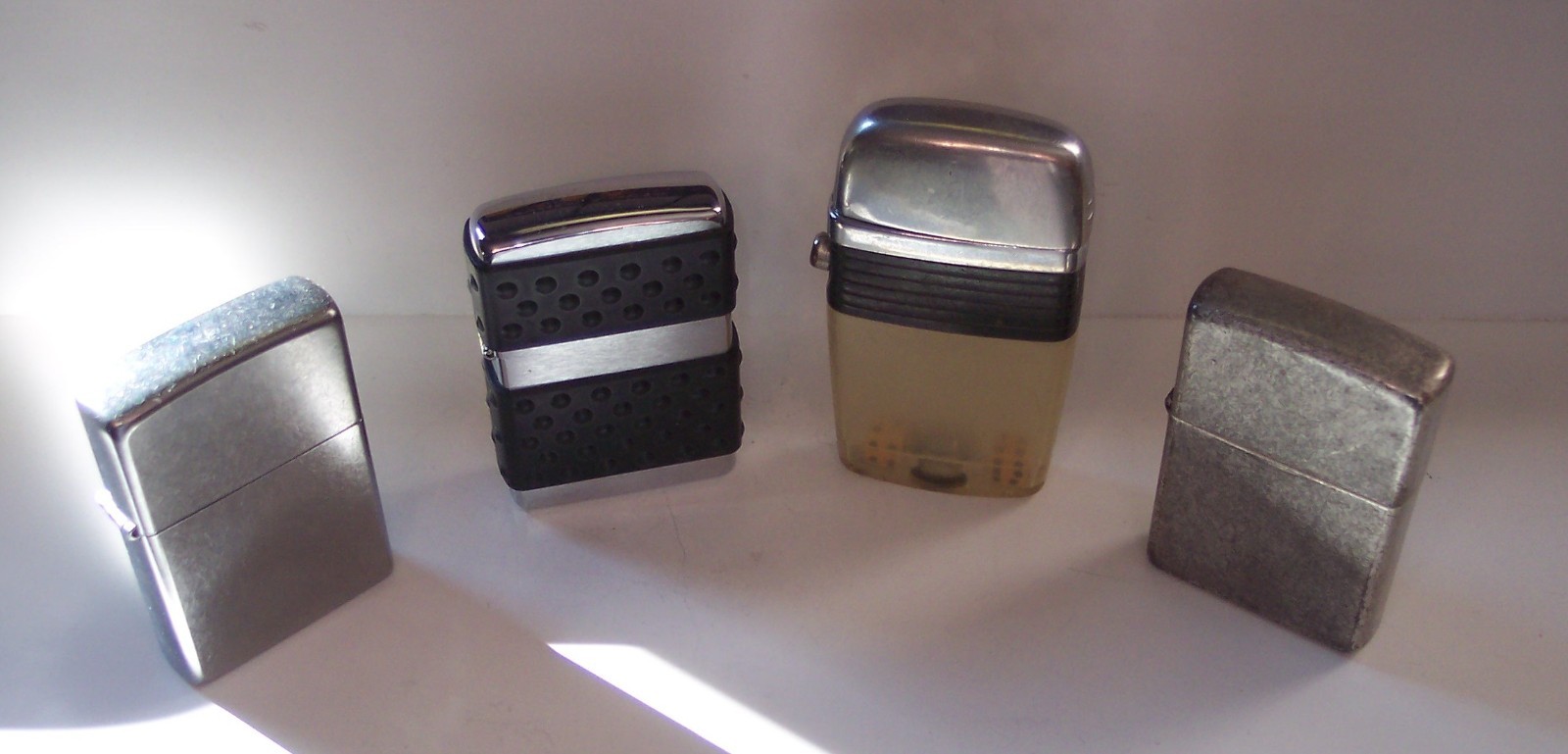 S And 1 Pair Of Dice Lighter Crap