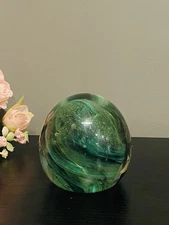Vtg KERRY GLASS Paperweight Emerald Green Swirls & Bubbles Handmade Ireland 3”