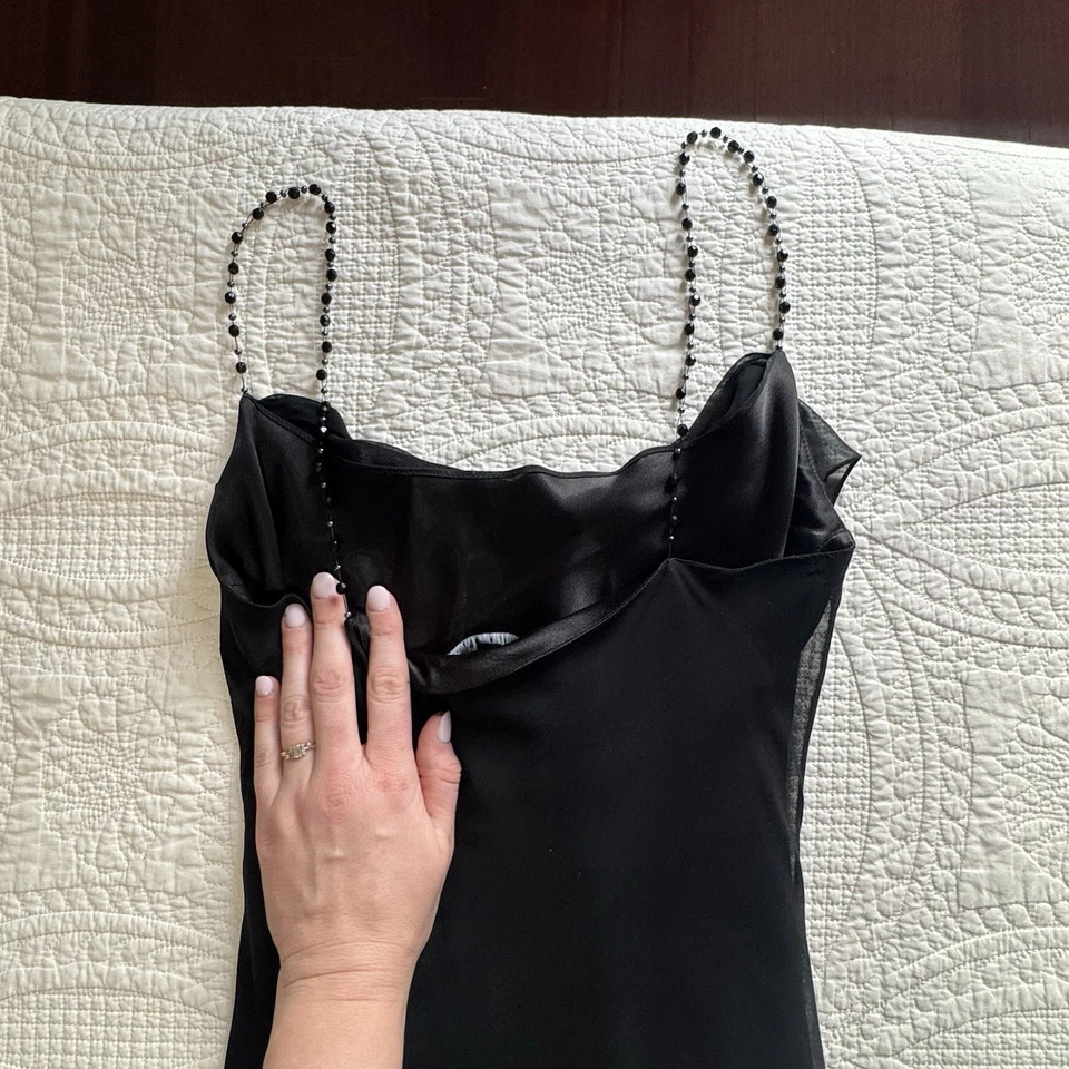 Vestido de cóctel Cosmo negro de seda de 1990 - Laundry de Shelli Segal - Se ajusta como un 8 Foto 3 de 4