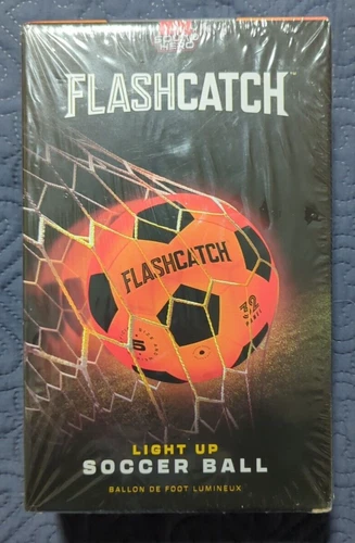 Squad Hero Flashcatch NO 5 Light Up Soccer Ball Glow in the Dark Model SH-012
