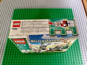 LEGO Kingdoms Knight's Showdown 7950 Castle Lion Dragon Knights Sealed