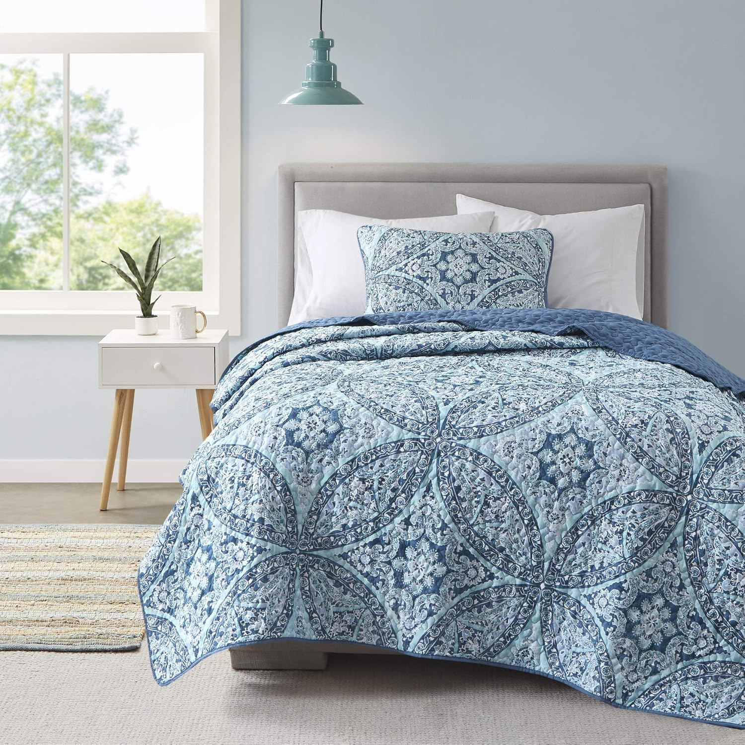 Reversible Quilt Set-Vermicelli Stitching Design All Season,