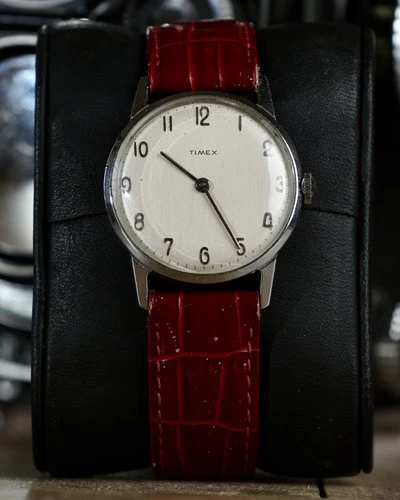 VINTAGE TIMEX MERCURY SILVER TONE MEN'S WATCH 1960s MECHANICAL HAND WIND - AS IS