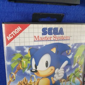 Master System SONIC THE HEDGEHOG x3 Games (NI) 1 +2 +Chaos PAL (Works in US)