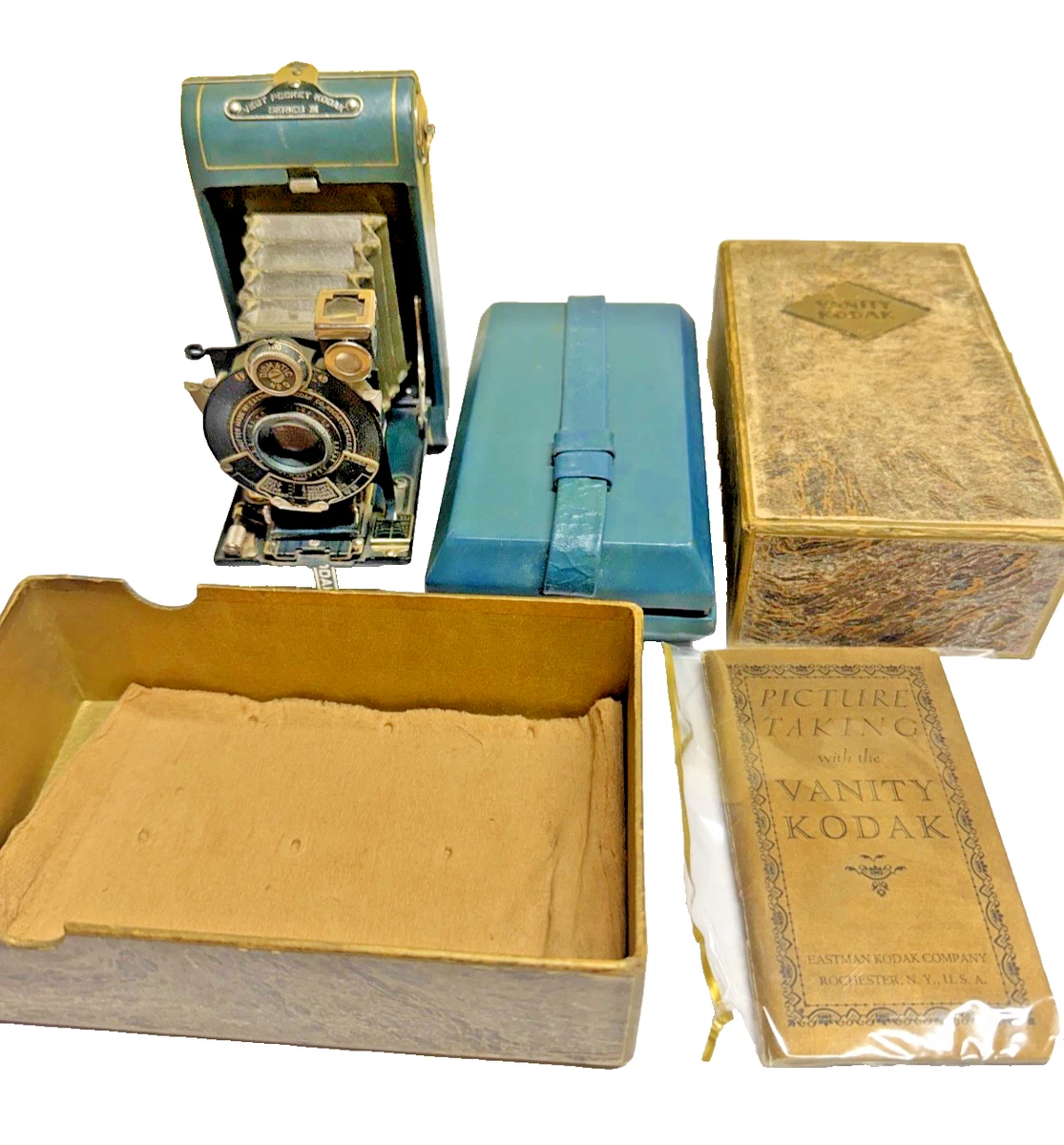 Kodak 35 ミリタリーグリーン 革ケース付 Preços baixos em Kodak Verde em Câmeras de fole antigas | eBay