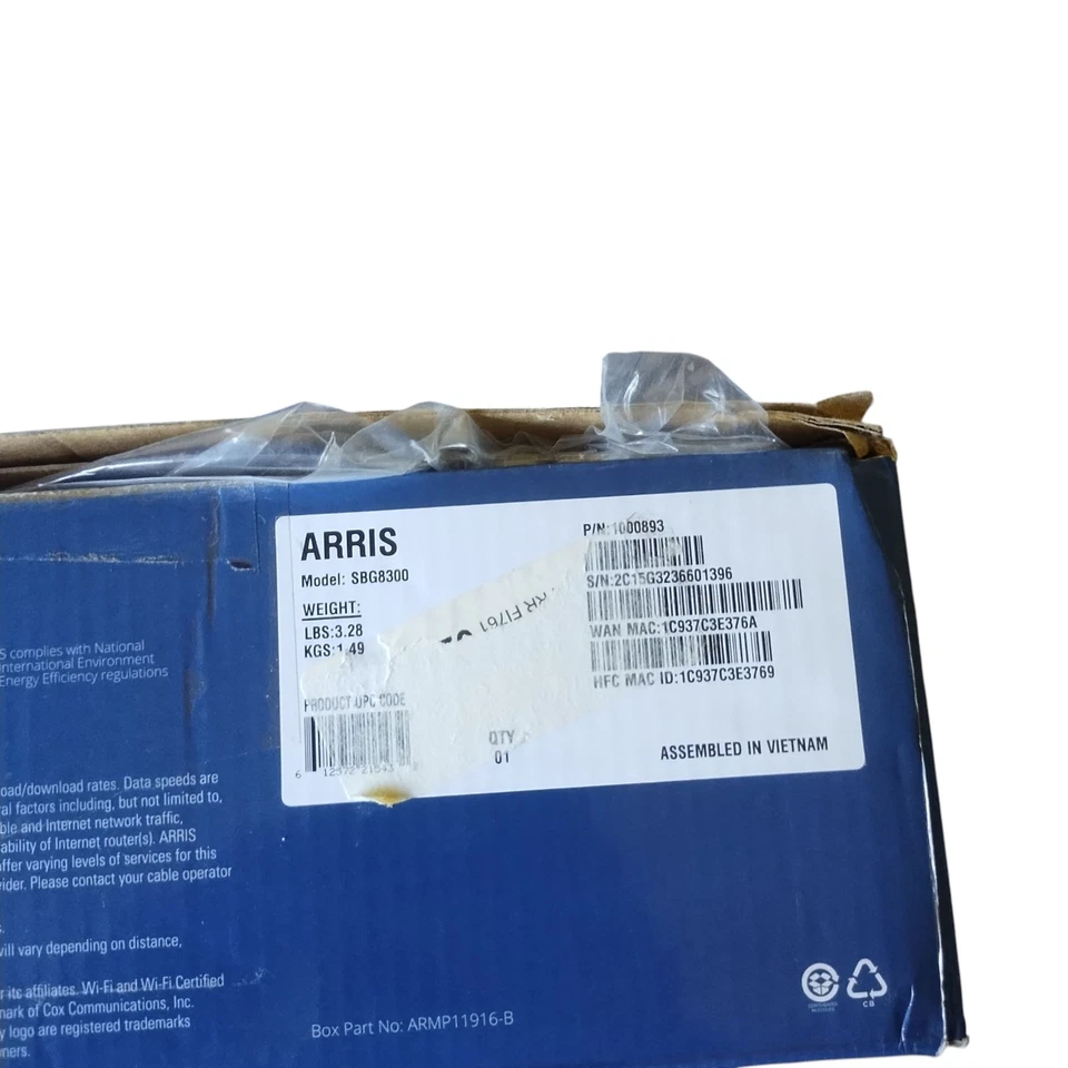 ARRIS SURFboard SBG8300 DOCSIS 3.1 Gigabit Cable Modem & AC2350 Dual Band Wi-Fi - Image 3 of 4