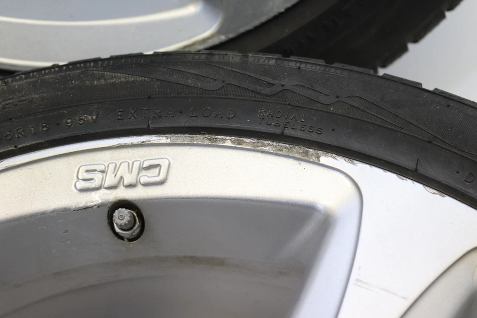 Jaguar XE X760 Kompletträder Alufelge 18 Zoll 225/45 R18 95V 54711880 KBA48861 - Bild 3 von 4