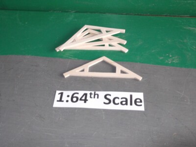 Wooden Model Truck Load 1:64th Scale 7.5m Roof Truss ( x4 )