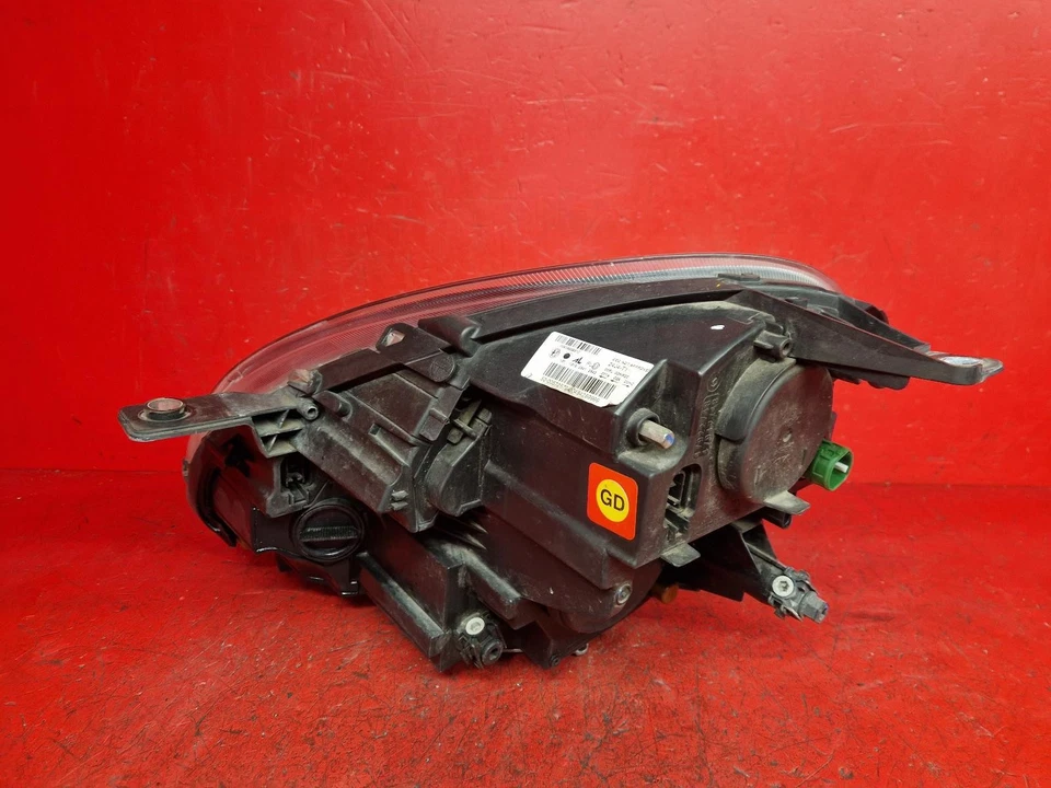 ALFA ROMEO GIULIETTA FARO LADO CONDUCTOR OFFSIDE 2015 - Imagen 2 de 4