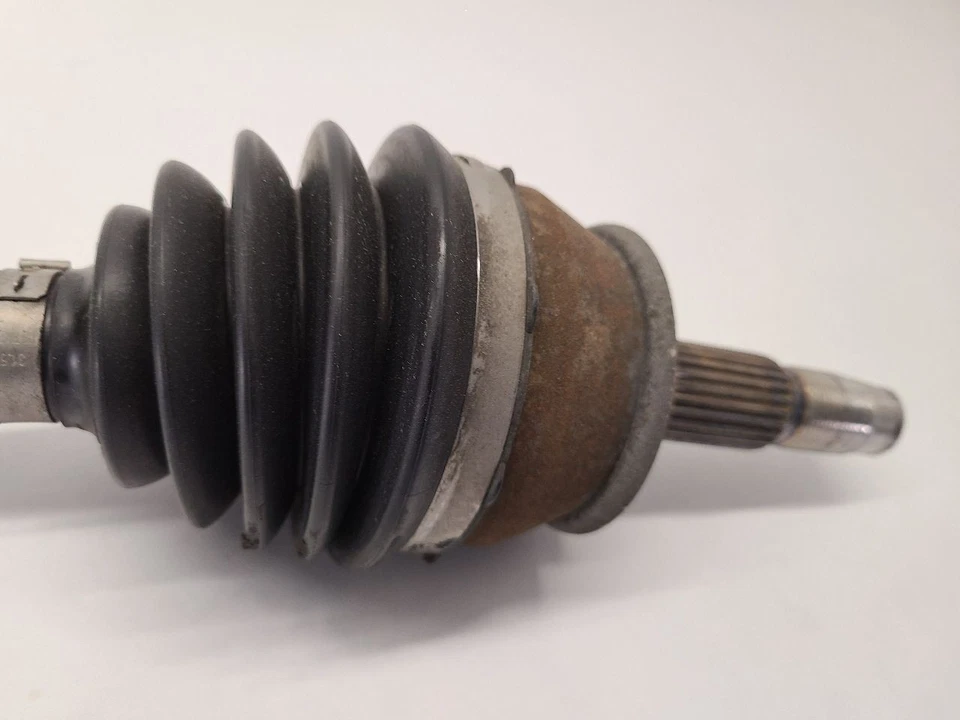 2015 - 2022 CHEVROLET TRAX Passenger Axle Shaft Front Axle AWD Outer Assembly  - Image 2 of 4