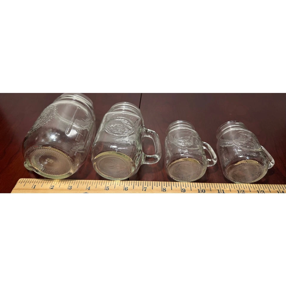 Conjunto de 4 copos Mason Jar com alças 2 regulares e 2 mini copos de shot bola  - Imagem 4 de 4